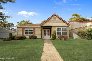 550A MAYFAIR RD, MANCHESTER, NJ