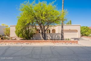 Home for sale - 912 S LAS LOMAS CIR, GREEN VALLEY, AZ