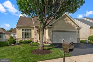 945 HAMILTON WAY, WARWICK, PA