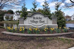 1302B GINGER DR, MOUNT LAUREL, NJ