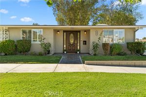 13881 THUNDERBIRD DR APT 63G, SEAL BEACH, CA