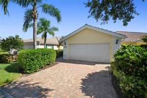 11624 GARESSIO LN, SARASOTA, FL
