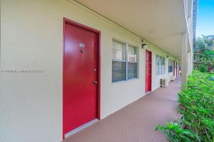 251 SW 134TH WAY 105M, PEMBROKE PINES, FL