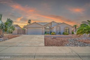 9869 W CHINO DR, PEORIA, AZ