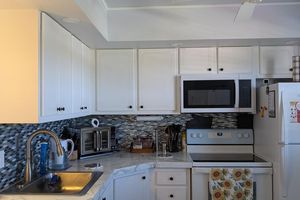 130 NE 26TH AVE 4010, BOYNTON BEACH, FL