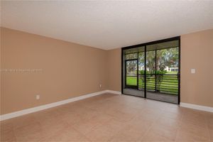 901 COLONY POINT CIR 102, PEMBROKE PINES, FL