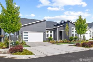 23380 SE LARCH ST, BLACK DIAMOND, WA