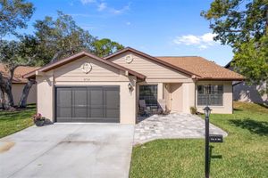 6732 OAK CLUSTER CIR, SPRING HILL, FL