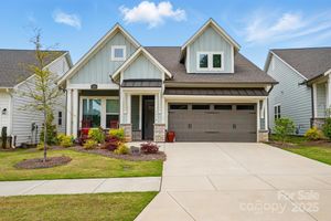 1318 ENCORE LN, WAXHAW, NC