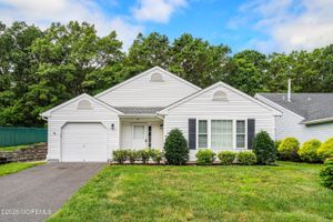 75 SLEEPY HOLLOW DR, BRICK, NJ