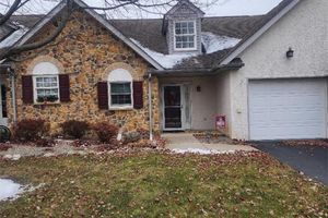 2724 HARVEST DR W, FORKS TWP, PA