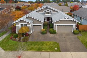 8218 CAMANO LOOP, LACEY, WA