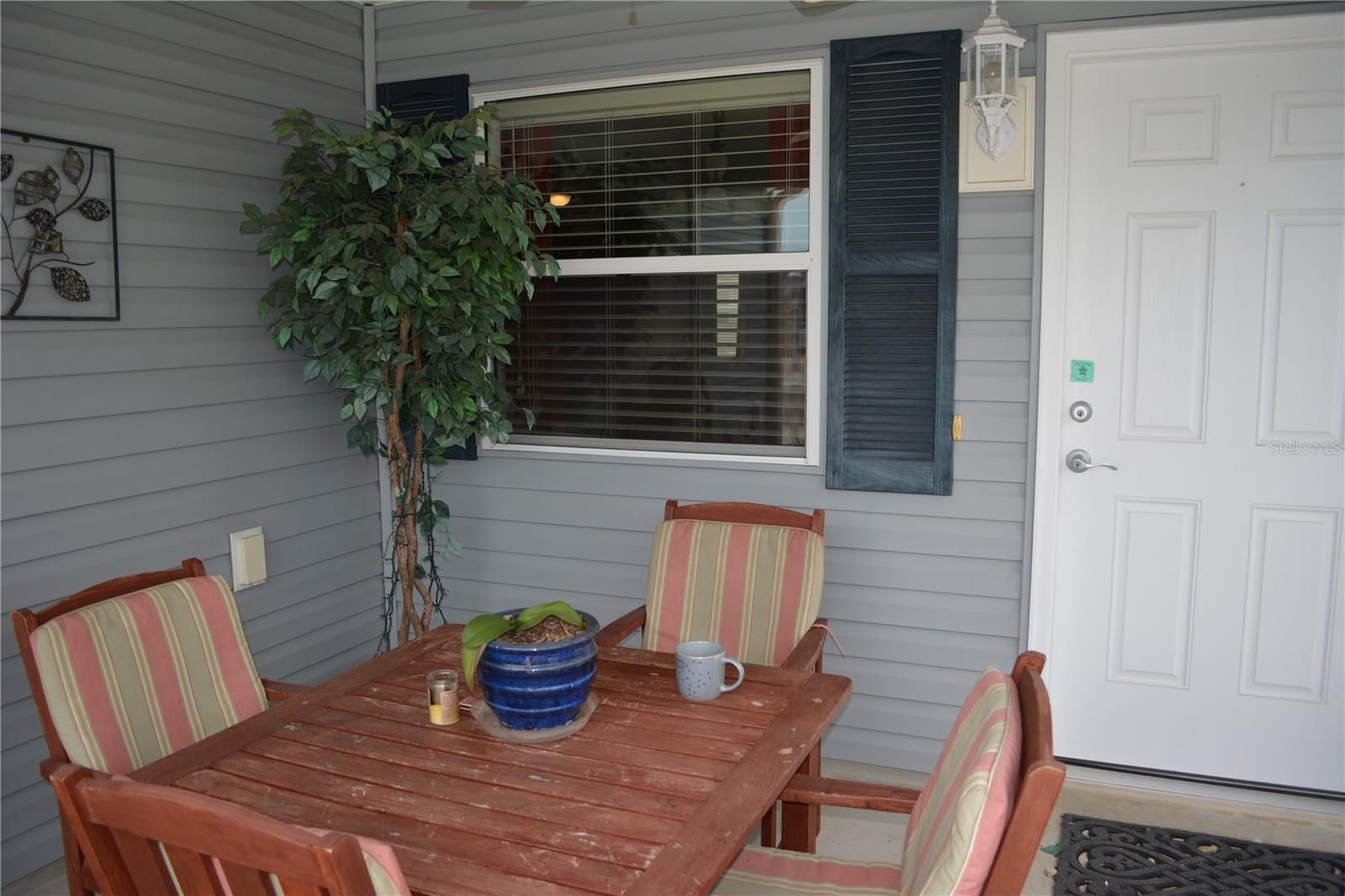 image of property at 3358 EMPIRE AVENUE