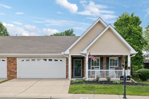 602 VILLAGE GREEN CIR, MURFREESBORO, TN