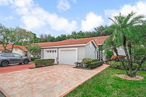 7043 SUMMER TREE DR, BOYNTON BEACH, FL