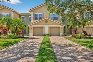 3231 COTTONWOOD BND APT 303, FORT MYERS, FL