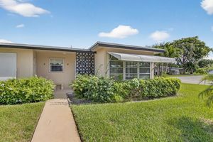 1025 SOUTH DR D, DELRAY BEACH, FL