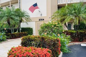 2304 LUCAYA LN J1, COCONUT CREEK, FL