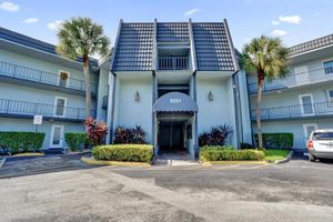 9201 LIME BAY BLVD APT 114, TAMARAC, FL