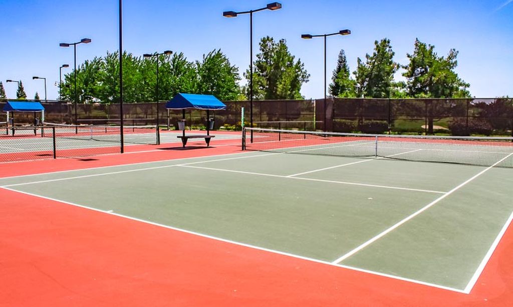 20 Lighted Tennis Courts
