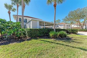 803 MONTROSE DR UNIT 201, VENICE, FL