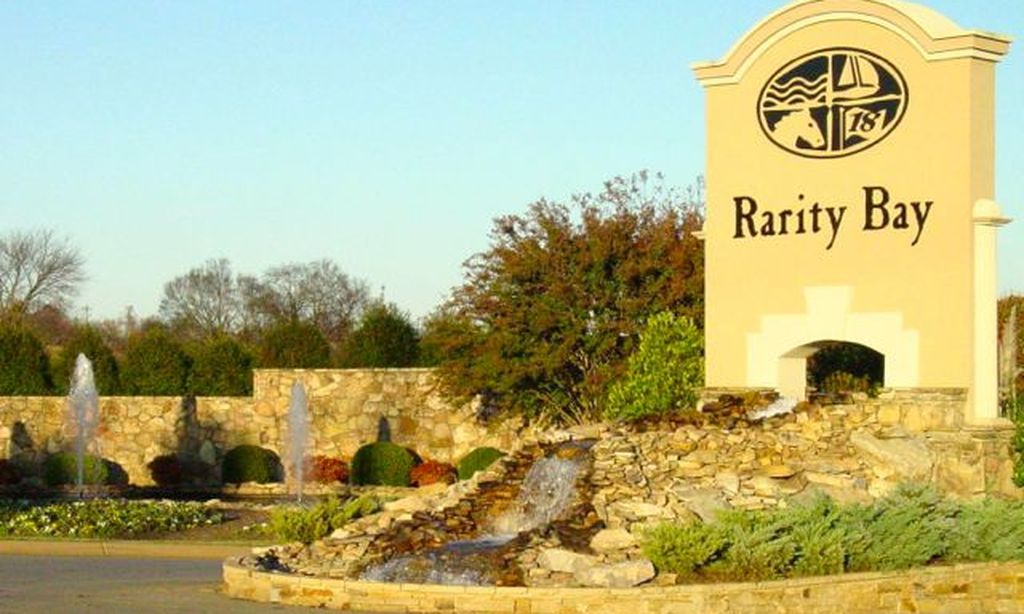 Beautifully Landscaped Entrance