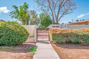 10541 W COGGINS DR, SUN CITY, AZ