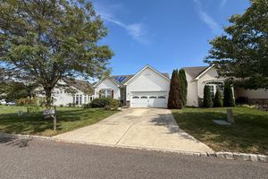 38 HEARTHSTONE BLVD, PEMBERTON, NJ