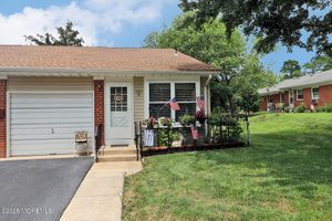 107 CONSTITUTION BLVD B, WHITING, NJ