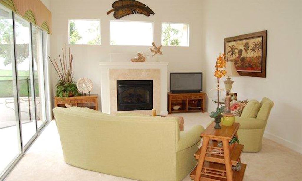 Living Room with Fireplace