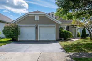 41 SILVERSIDE RD, LAKEWOOD, NJ