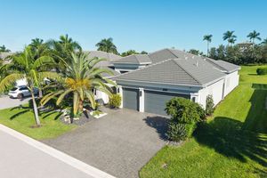 9249 SEAHORSE BAY DR, BOYNTON BEACH, FL