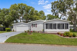 25333 CASA DEL LAGO LN, LEESBURG, FL