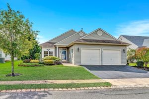 5 BYRON DR, MANCHESTER, NJ