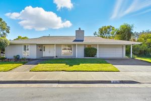 316 GREEN FIELD CIR, SANTA ROSA, CA