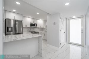361 S HOLLYBROOK DR 105, PEMBROKE PINES, FL