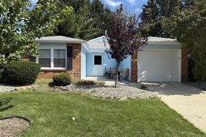 8 CARTER WAY, BRICK, NJ