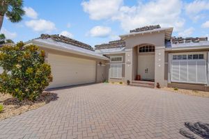 6674 JOG PALM DR, BOYNTON BEACH, FL