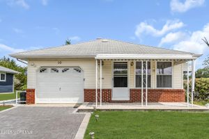 10 BARBUDA ST, TOMS RIVER, NJ