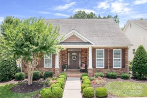 18236 COULTER PKWY, CORNELIUS, NC