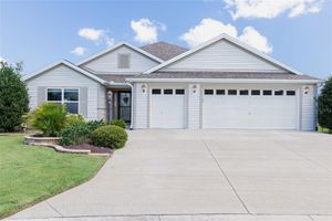 693 CONGAREE LOOP, THE VILLAGES, FL