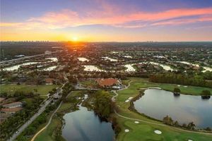 580 EL CAMINO REAL UNIT 3201, NAPLES, FL