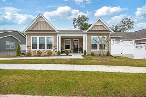 221 RICHMOND AVE, SMITHFIELD, VA