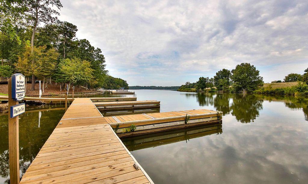 Fishing & Boating Lake