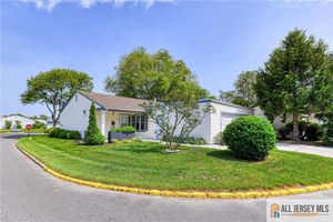 73 CHATHAM DR 73A, MONROE, NJ