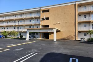 230 NE 26TH AVE APT 216, BOYNTON BEACH, FL