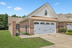 145 PLYMOUTH DR, LEBANON, TN