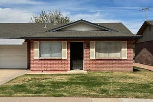 9638 W CINNABAR AVE B, PEORIA, AZ