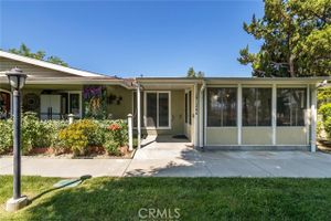 19124 AVENUE OF THE OAKS A, NEWHALL, CA