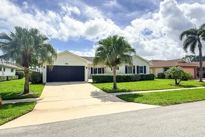 10684 GREENTRAIL DR, BOYNTON BEACH, FL
